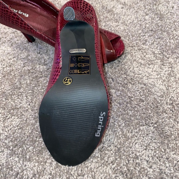 Spring brand new pumps - Picture 4 of 4